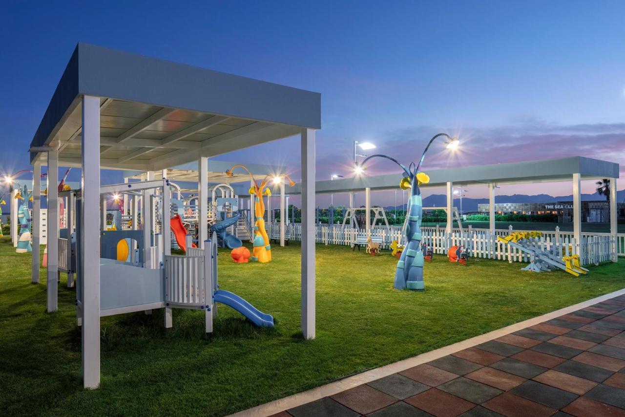 Nirvana Cosmopolitan - Convention & Sports Center 5* Анталія