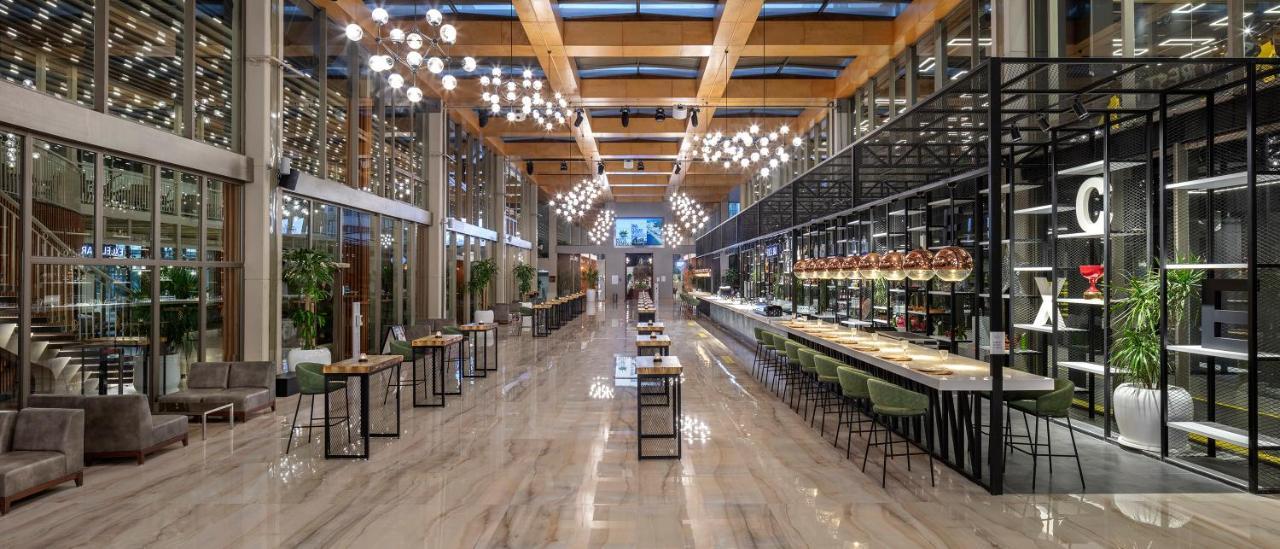 Resort Nirvana Cosmopolitan - Convention & Sports Center Antalya