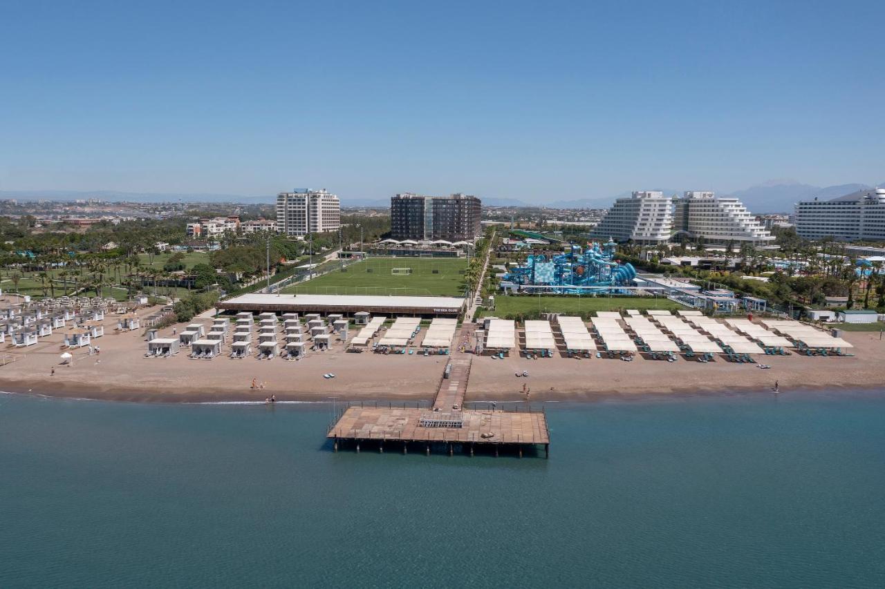 Nirvana Cosmopolitan - Convention & Sports Center